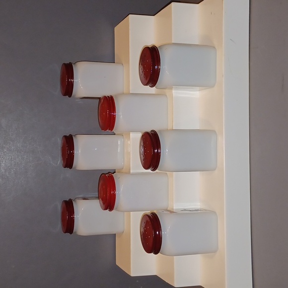 ORIGINAL Vintage Milk Glass Spice Jar / Shaker Set ~ Dutch Theme - Picture 4 of 11